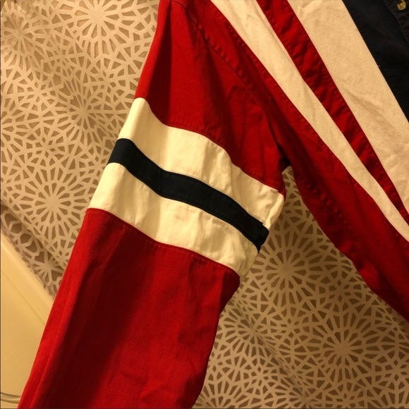 Vintage Wrangler American Flag Button Down - Picture 6 of 8